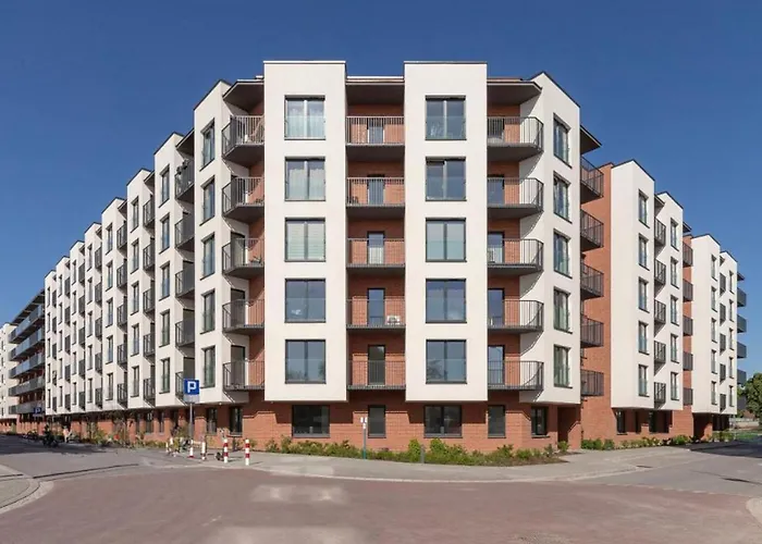 Crystal Luxury With Free Parking In Cracow For 4 Guests Apartament *